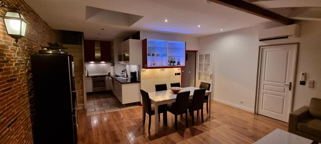 דירות טולון Chambre D'Hotes Sde, Wc Prive Climatise Dans Loft 80M2 Espace Commun Avec Les Habitants Salon Et Cuisine מראה חיצוני תמונה